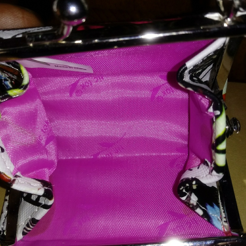 Purse - Picture 2 of 2